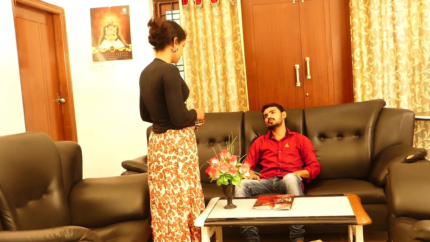 Shabana Aunty Hot Romante With Husband Friend Making Video