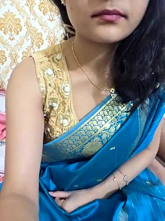 Beautiful Wife Giving Blowjob and Husband Sucking Wife Pussy