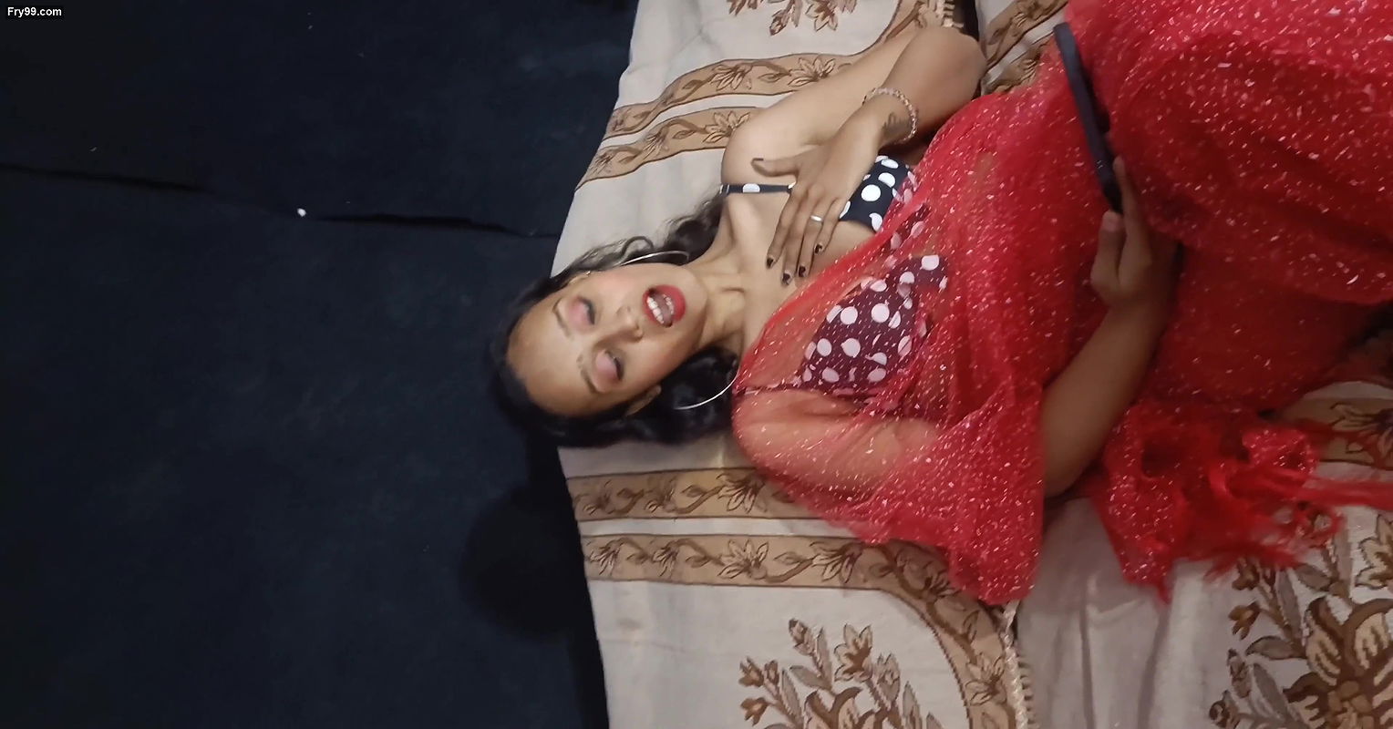 Yours Desi Zoya Bhabi Fullmood Temptation