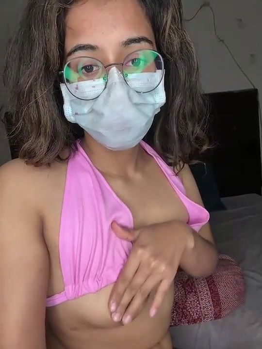 BF fingering GF pussy and Blowjob