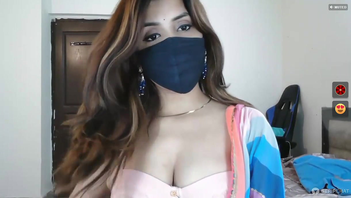 Stripchat Meadow Rain