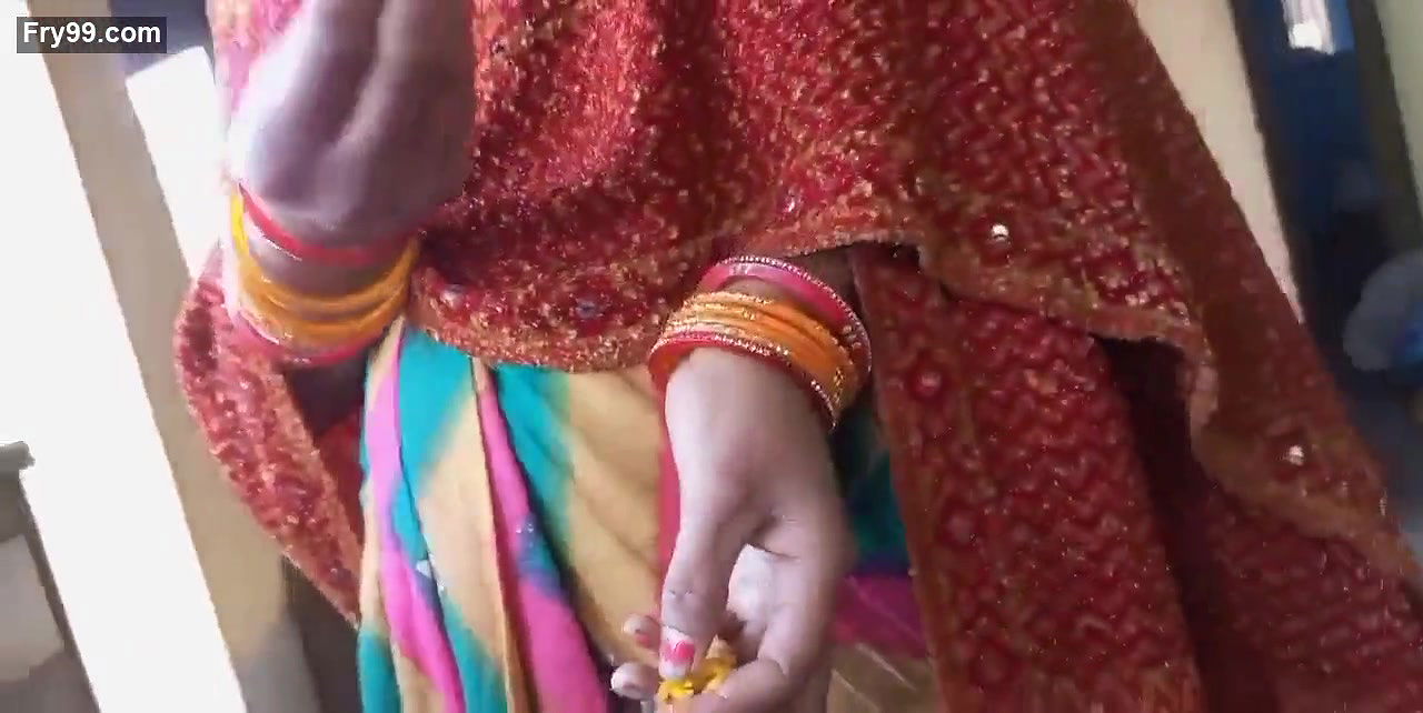 Indian Shopkiper bhabhi deshi sex video