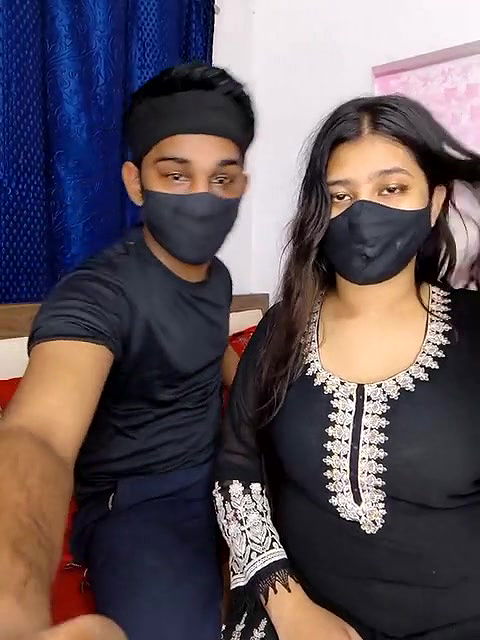 Cute girl kissing and blowjob to BF