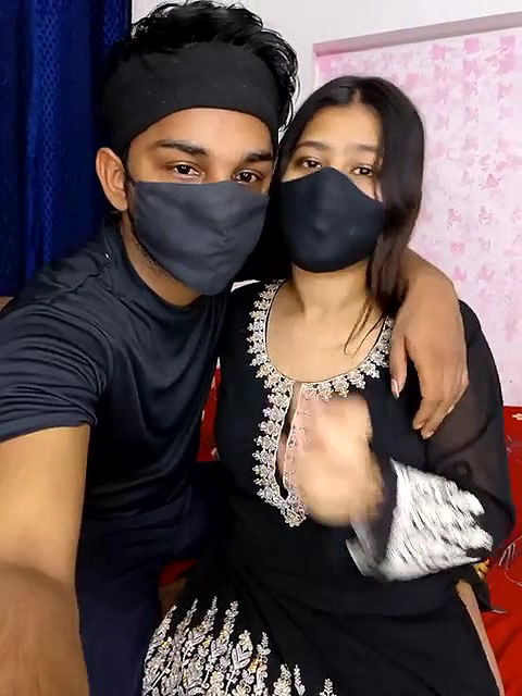 Cute girl kissing and blowjob to BF