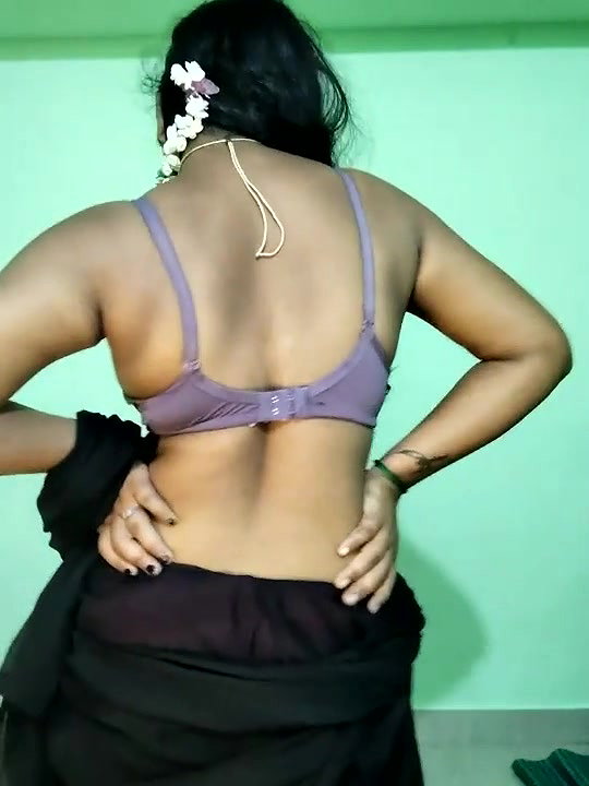 Husband Sucking Wife Pussy and Teasing