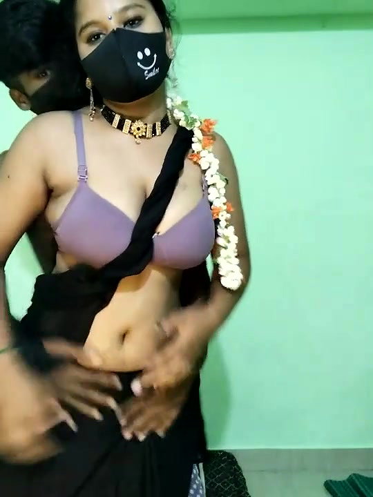 Husband Sucking Wife Pussy and Teasing