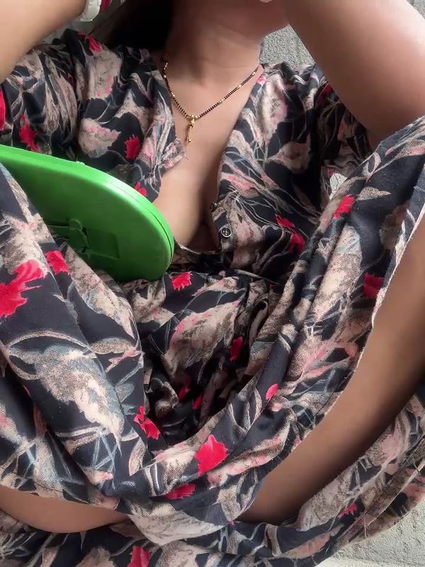 Slut Showing Boobs Pussy and Ass