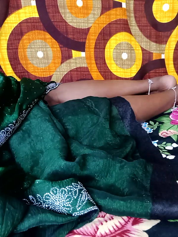 Chasmis Girl Showing Bra and Boobs Shaking