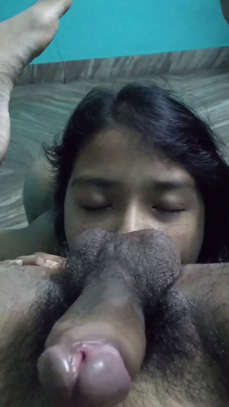 Desi bengali college girl rim job and blowjob