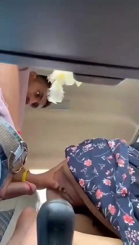 Punjabi girl ko car me choda