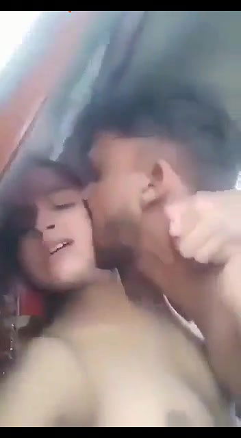 bihari dehati ladki ki chut chudai kiya rickshaw ke andar