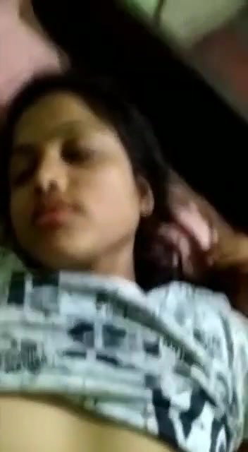 Girlfriend ko condom lagakar choda