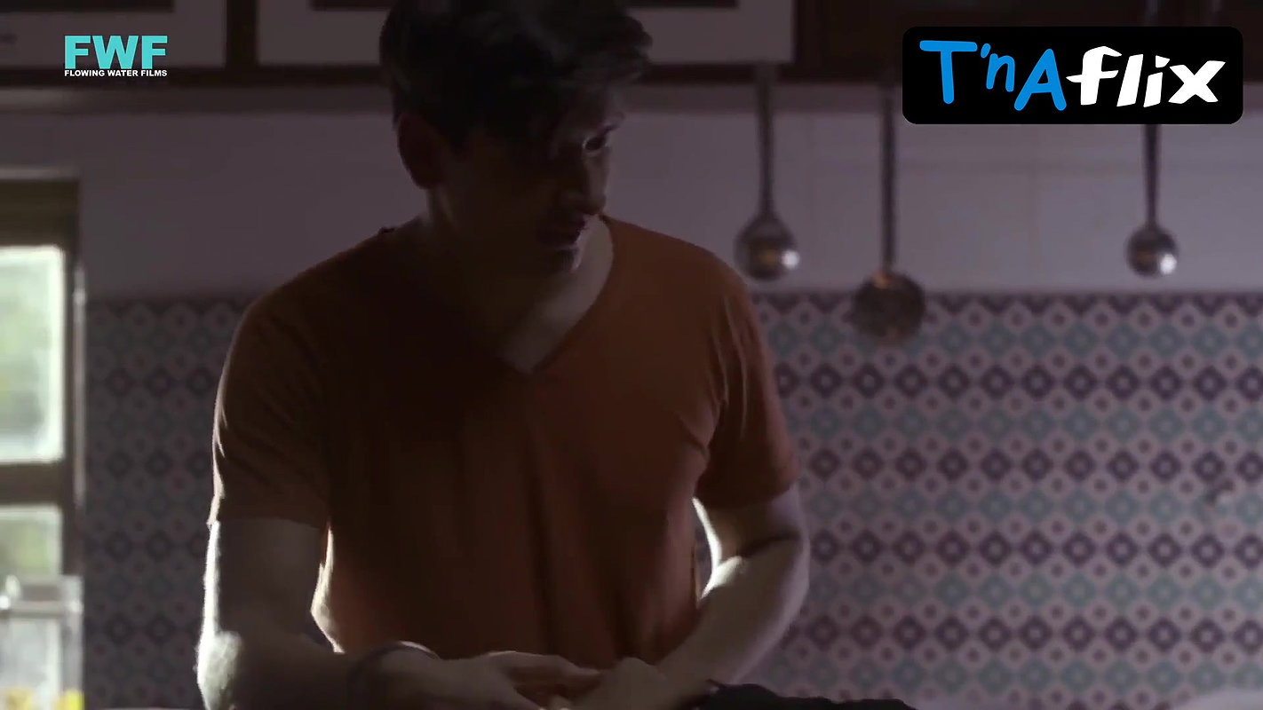 Tanima Bhattacharya Sexy Scene in Gunah Harkat