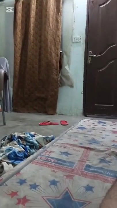 Pakistani Wife Affair With Neighbor Guy