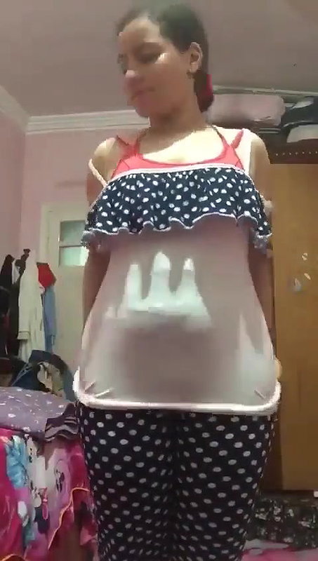 Pakistani sister full nude showing to brother