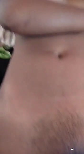 cute Girlfriend ka choot dekhaya