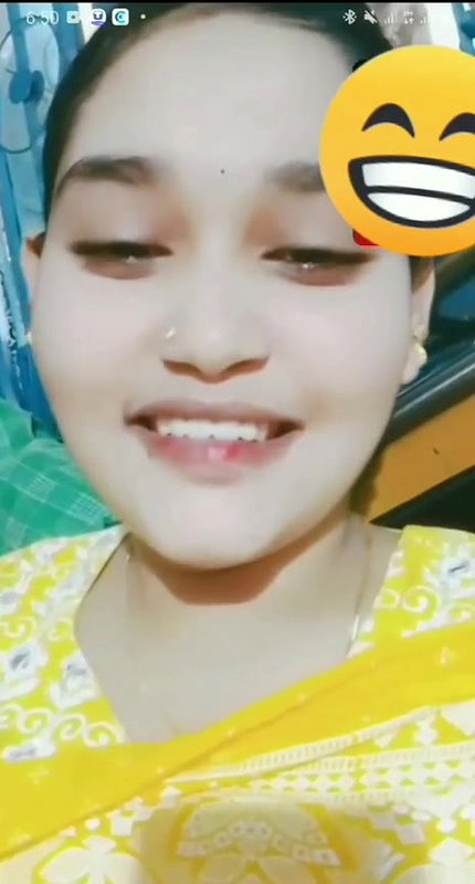 cute girl cute pussy and boob on video call