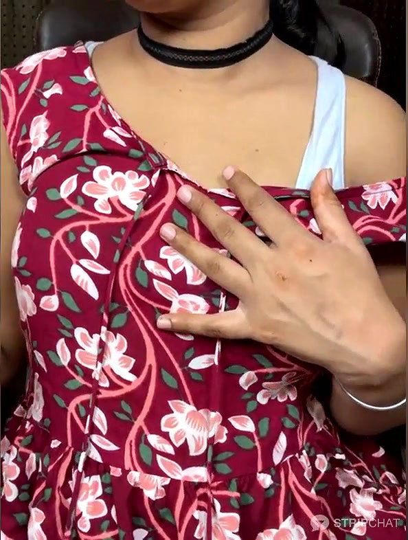 Stripchat SCHOOL Girl 0