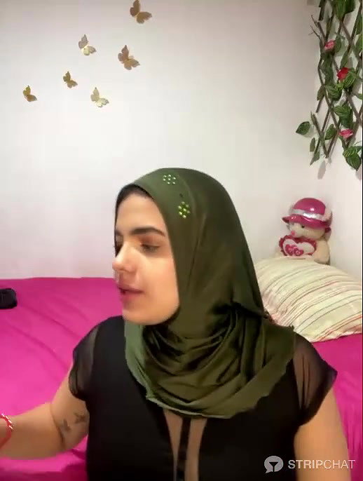 Stripchat Arab rainbow girls