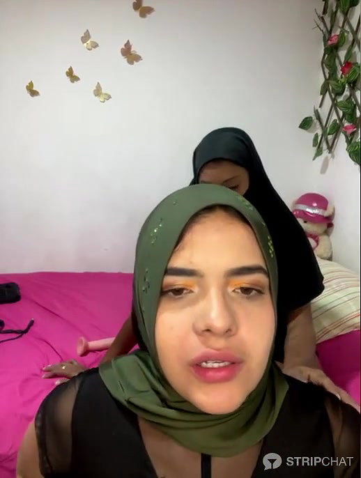 Stripchat Arab rainbow girls