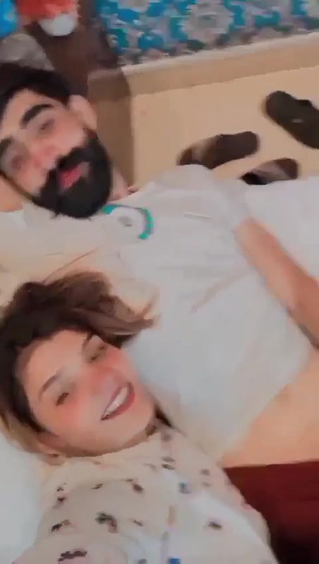 Beautiful girl mouth fucking with clear hindi talking