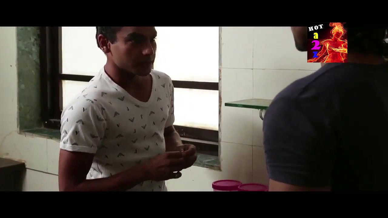 Dona Padhu bewfa boyfriends ke sath