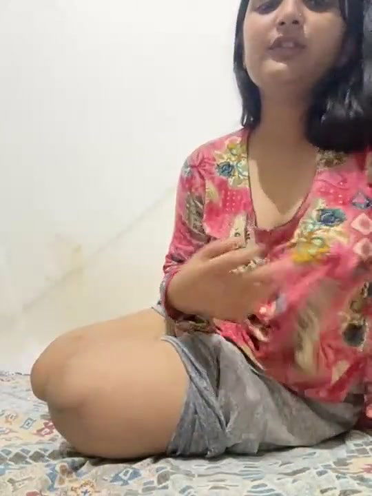 HOT CUTE INDIAN DESI BABE 6
