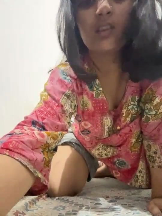 HOT CUTE INDIAN DESI BABE 6