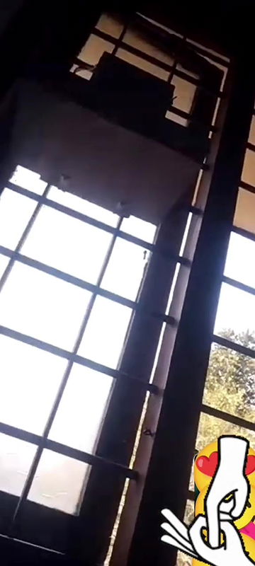 Kerala Thrissur housewife Khushbu showing boobs and pad