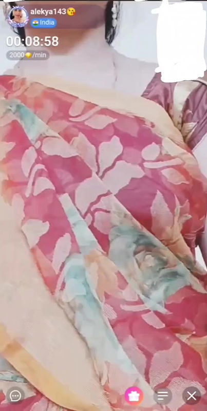 Alekya143 Chamet Milf Fingering Pussy and Spreading Her Ass