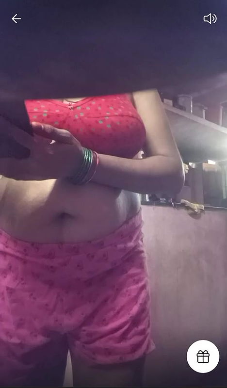 Telugu Celeb Sujatha Simhadri Full Nude Boobs and Pussy Show and Tease on Tango Live