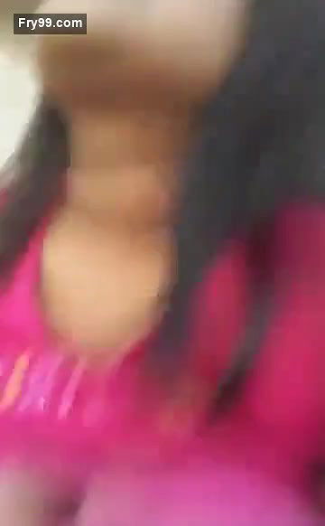 Desi Bhabhi Open Air Fingering