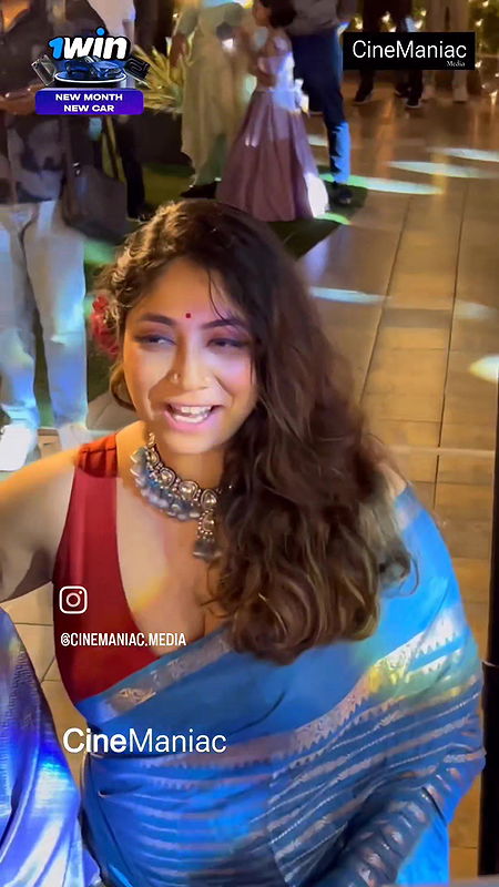 Abhaya Hiranmai Huge Breast in red blouse adn blue saree