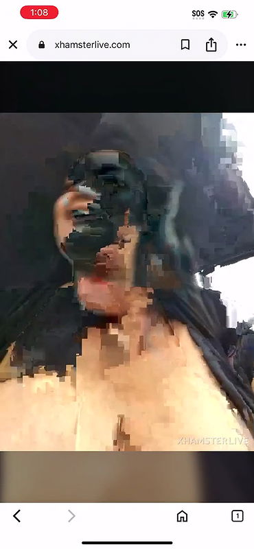 KeilyMadam show her big boobs to stranger in car