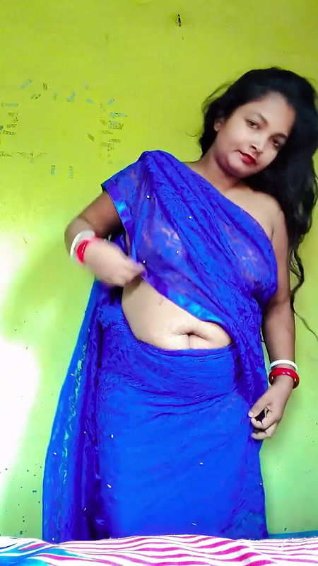 mandirasarkar8210 boobs vlble 1