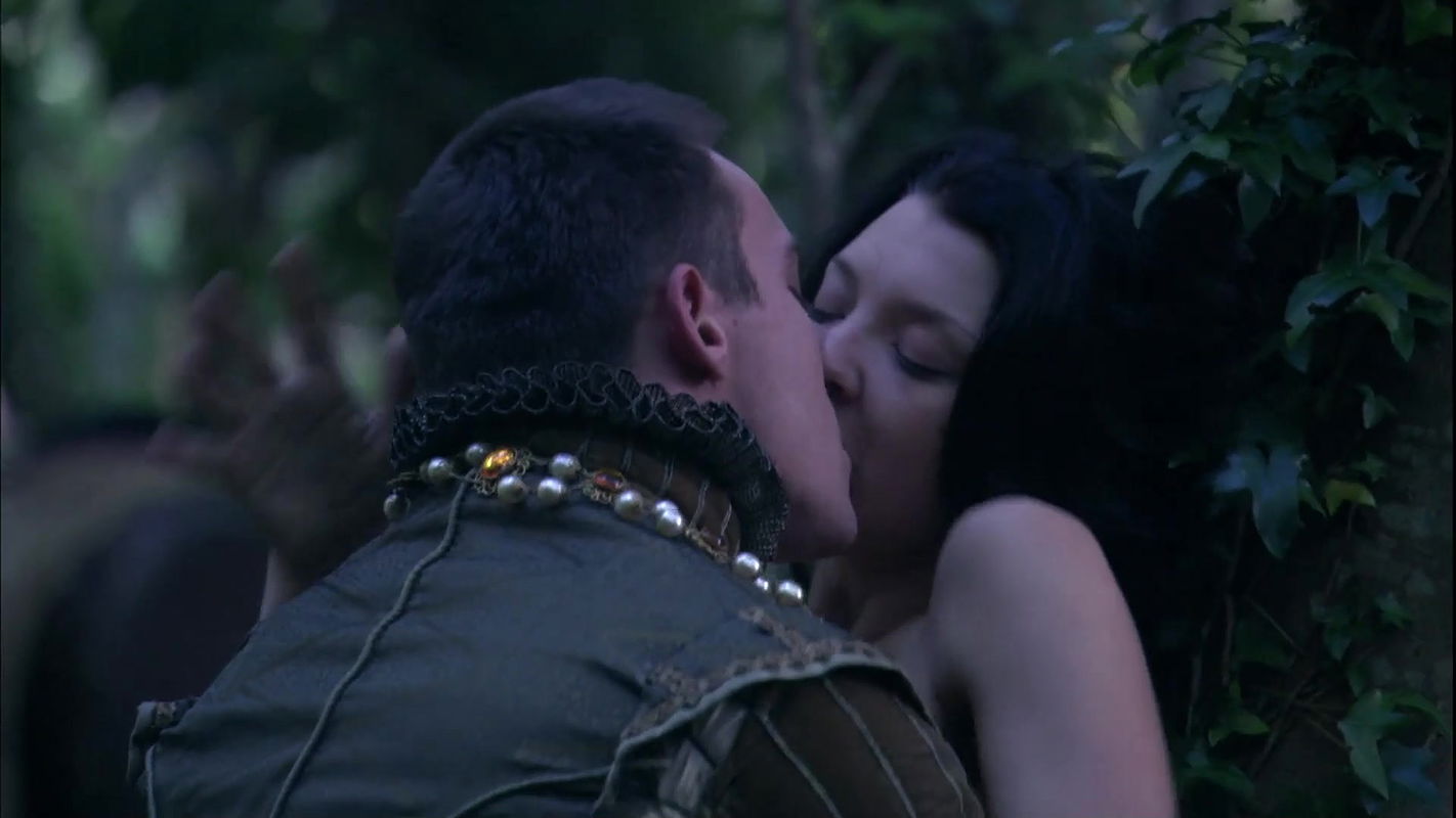 The Tudors S01 nude scenes