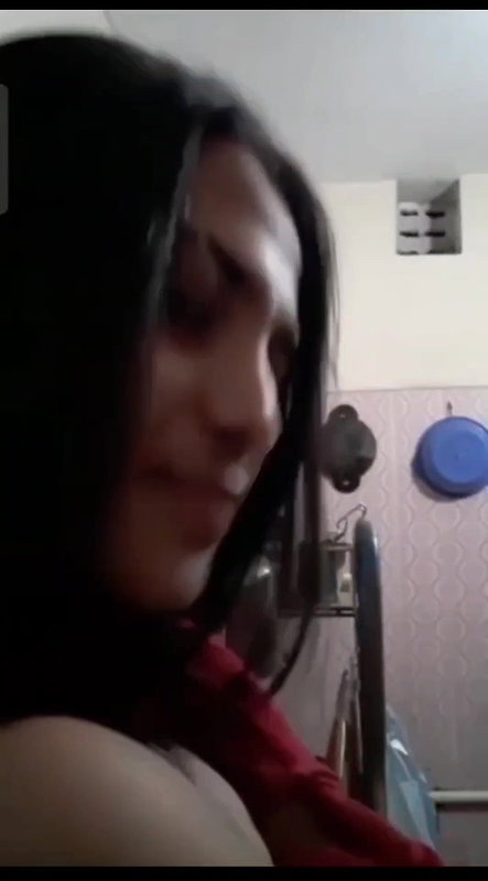 Hot teen babe cute expression