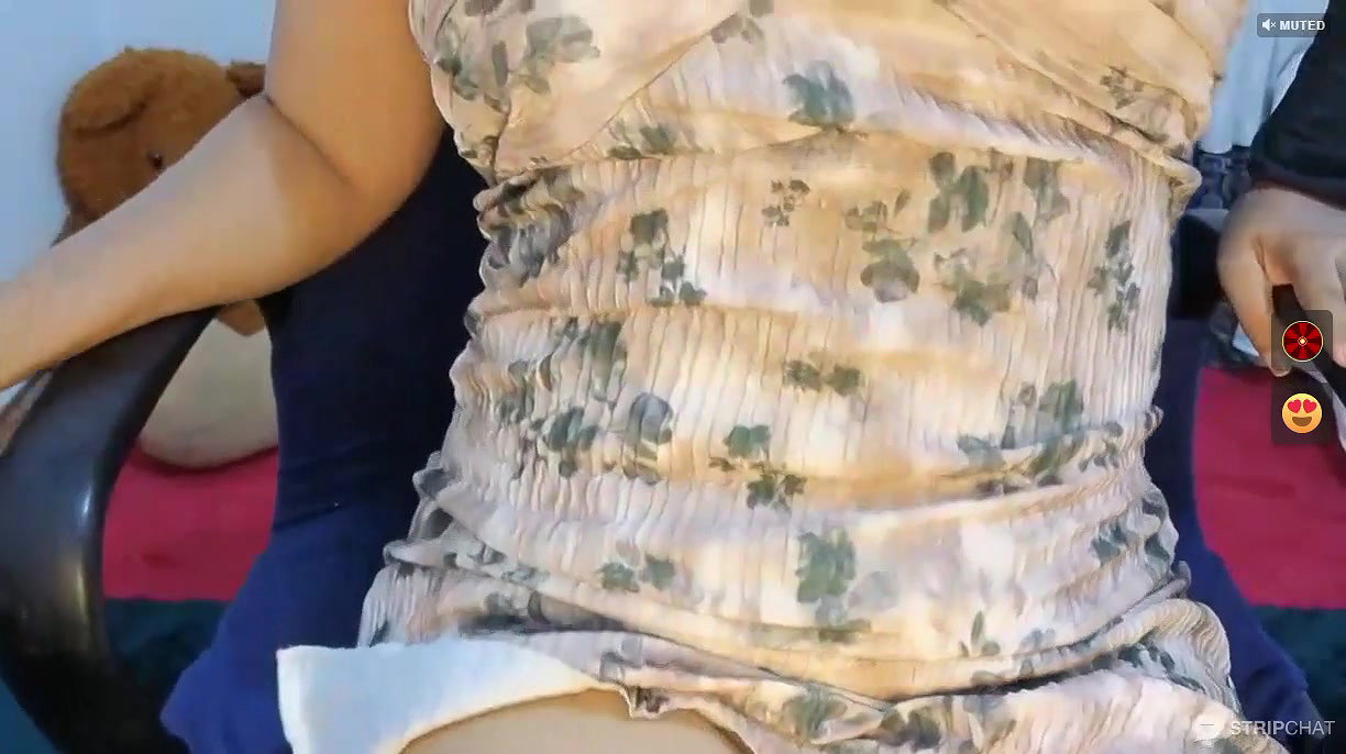 Stripchat AsianFemQeen