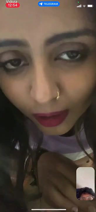 Bigboob Sexy Indian Milf Showing