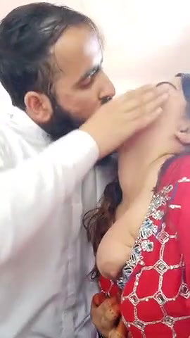 Muslim ladke ne apni behan ki chudai ki full xxx mms