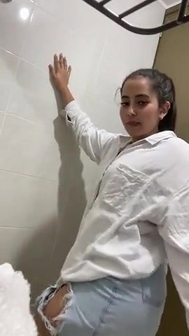 cute indian girl undress