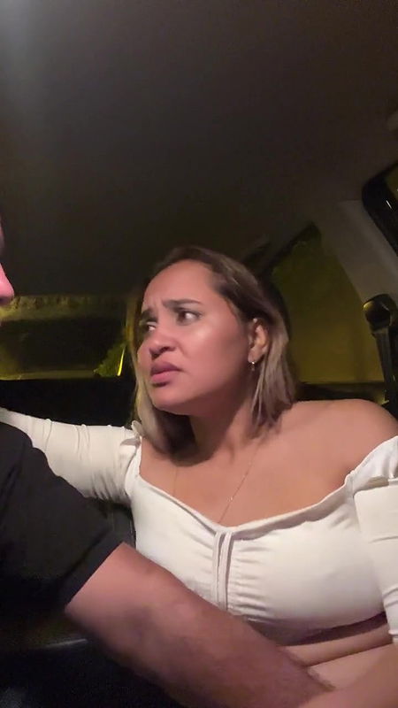 Naughty Bhabhi fucking in car