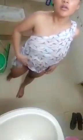 village desi wife in bathroom