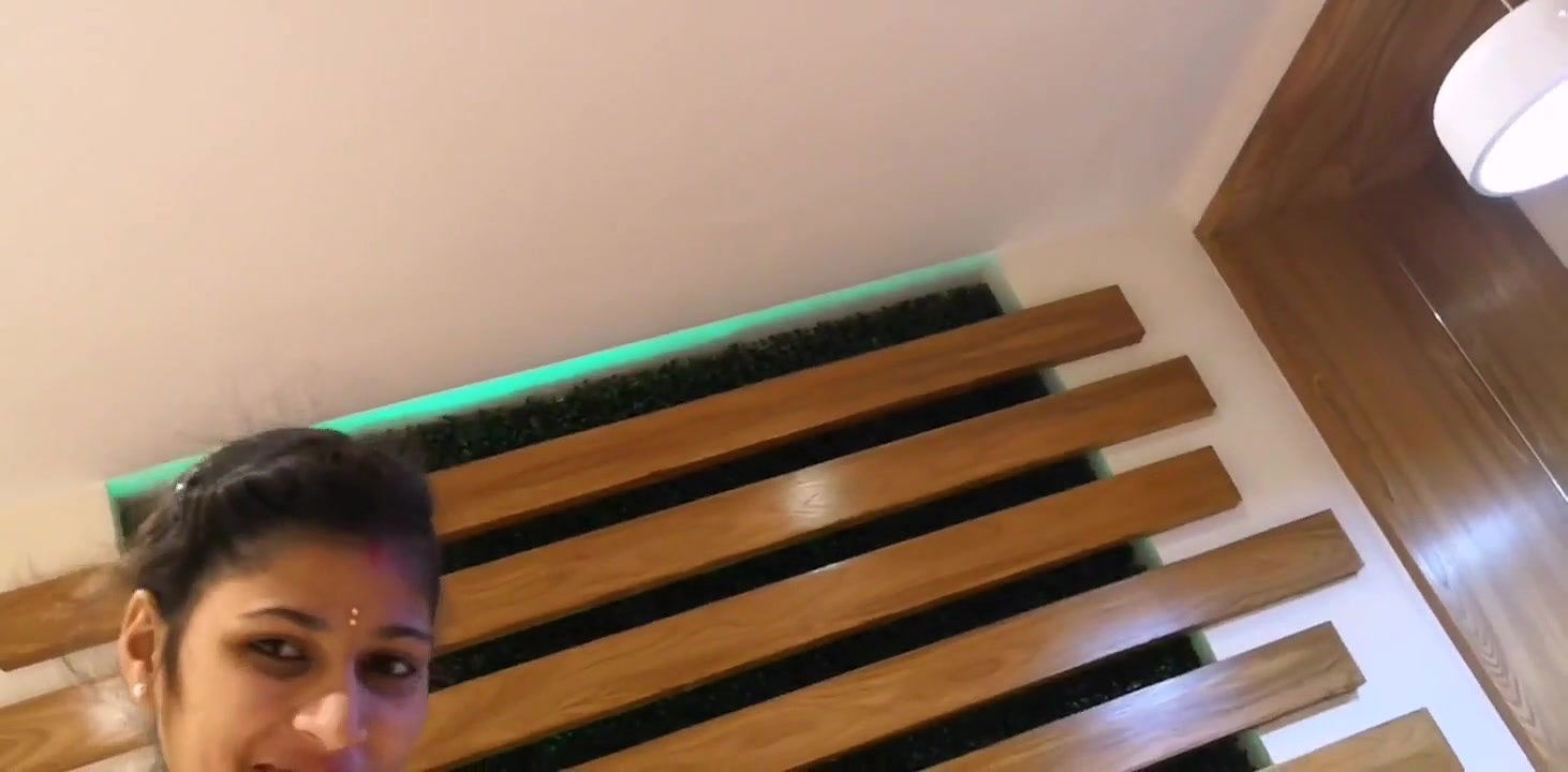 Hot Indian Cumslut 1