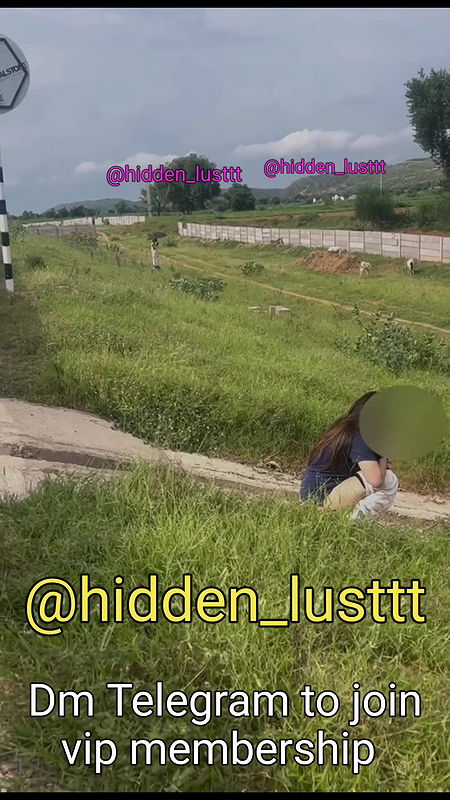 New Hiddenlust Smriti jain Pissing dare openly