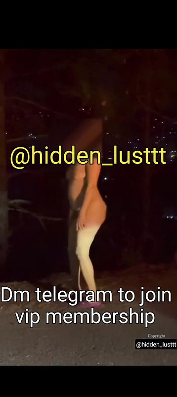 New Smriti jain pissing dare in manali road