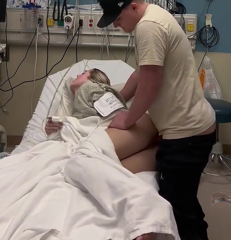 Hospital mein pel diya