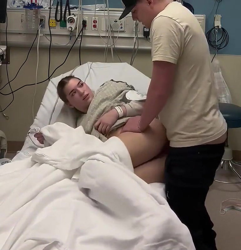 Hospital mein pel diya