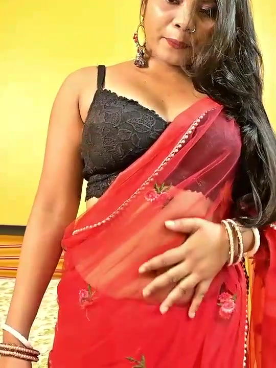 Sexy Wife Pussy Fingering Fucking in Doggy and Face Fucking