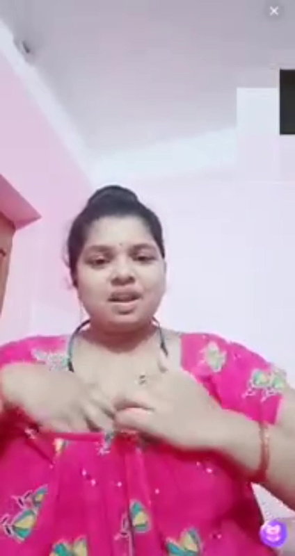 Chubby Bangladeshi Mal Showing